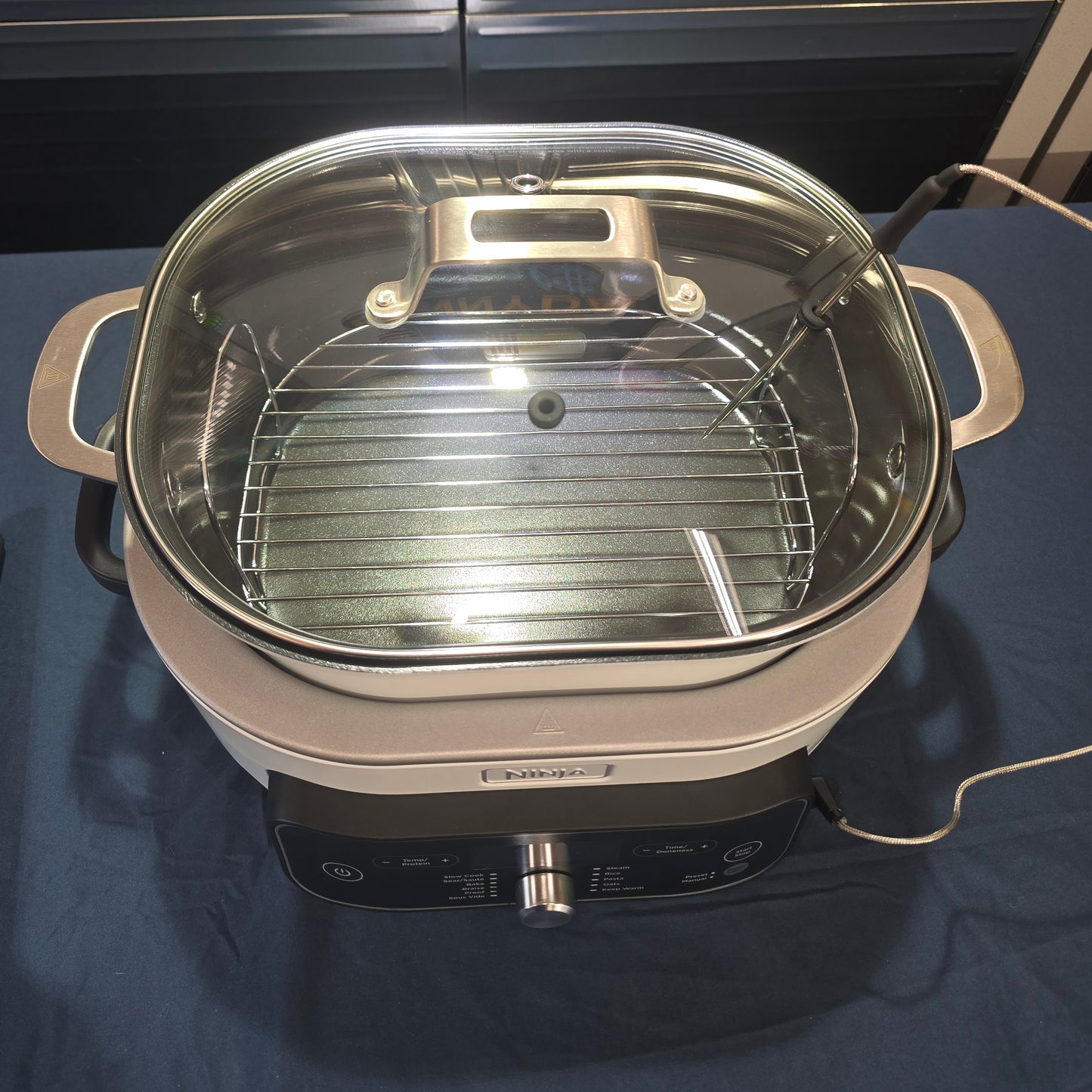 Ninja Foodi PossibleCooker PRO Plus with 11-in-1 Smart Cook System